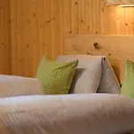 Aparthotel Hus24