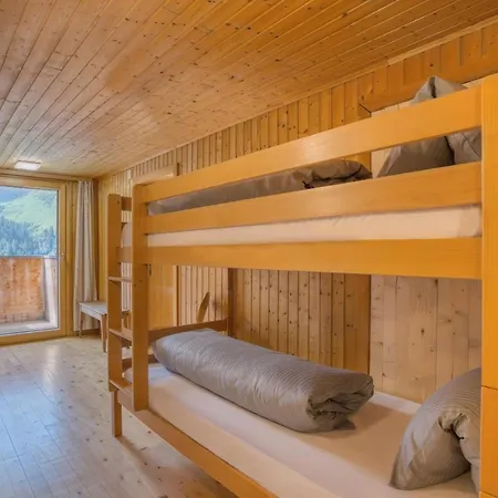 Aparthotel Hus24 *