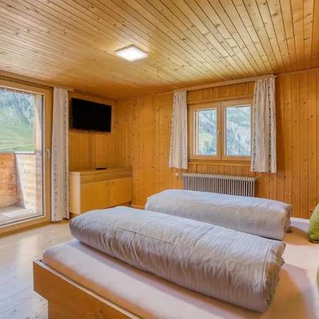 Hus24 3* Schröcken