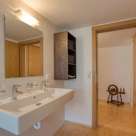 Hus24 Aparthotel 3*