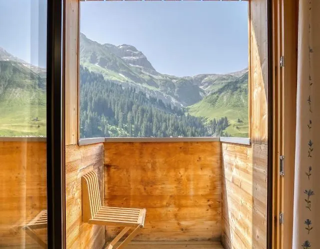 Hus24 3* Шрёккен