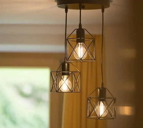 Hus24 Шрёккен